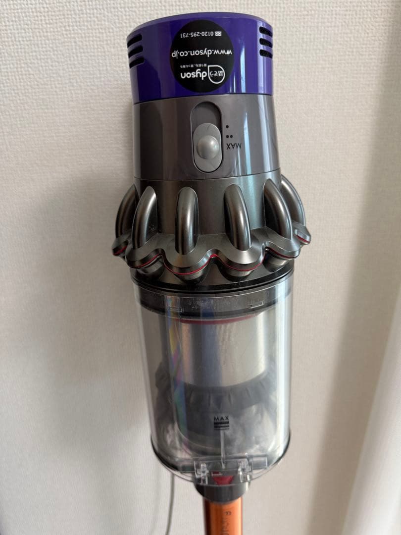 Dyson cyclone v10fluffy 掃除機