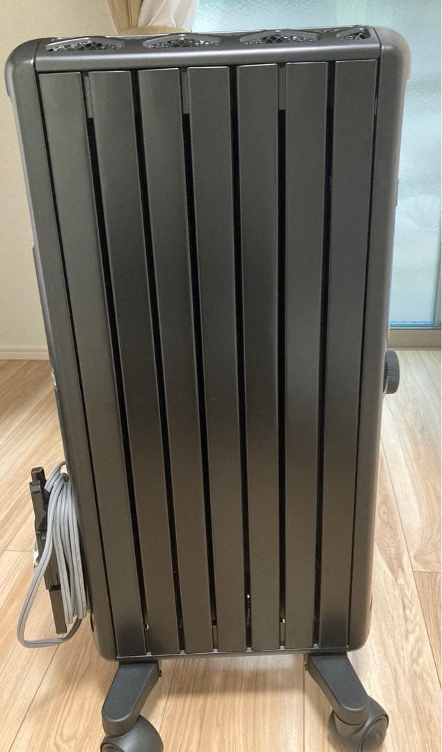 デロンギ　マルチダイナミックヒーター  MDHU09-PB