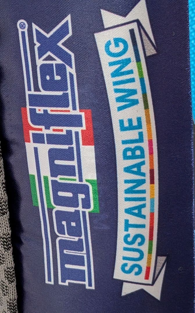 値下げ美品✩︎マニフレックスサステナブルウィング マットレス セミシングル