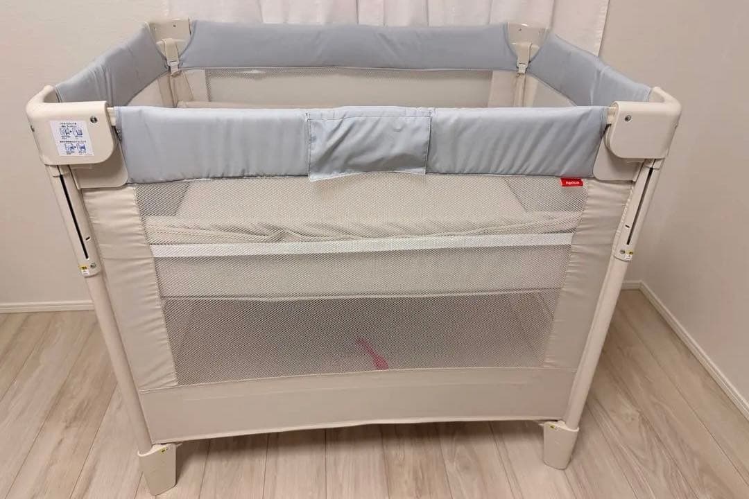 【未使用美品】アップリカ　ココネルエアーAB（ホワイトグレー）