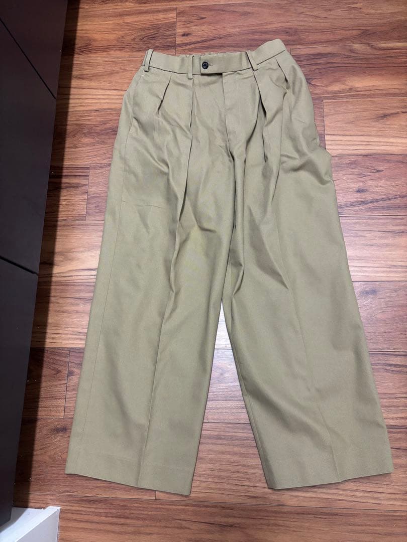 MARKAWAREチノ　ワイドパンツ