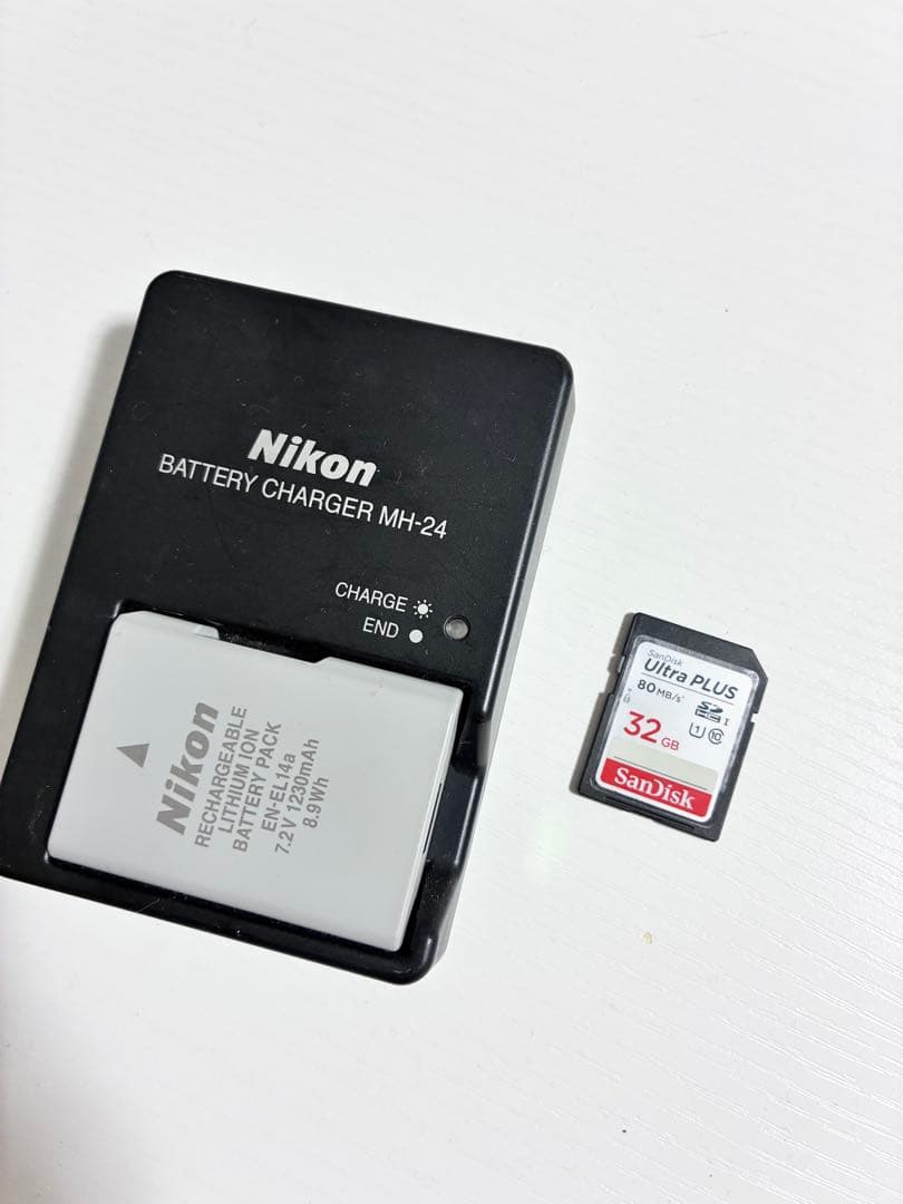 Nikon D3400 一眼レフ 美品