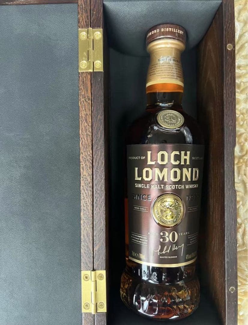 ロッホローモンド 30年 700ml 47度 ハイランド シングルモルト