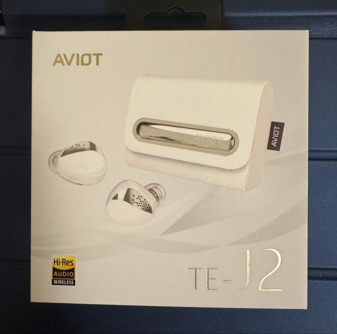 AVIOT TE-J2 白　ワイヤレスイヤホン