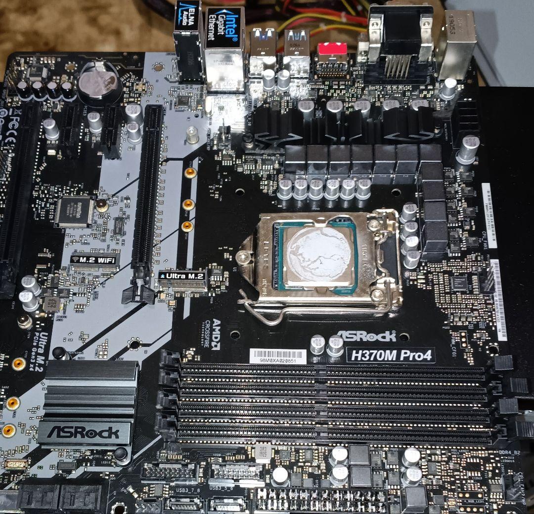 CPU Core i5-9400F 　マザボ H370M Pro4