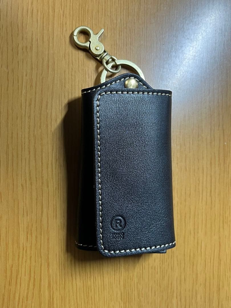 ポルコロッソ　スリムフィットインキーケース