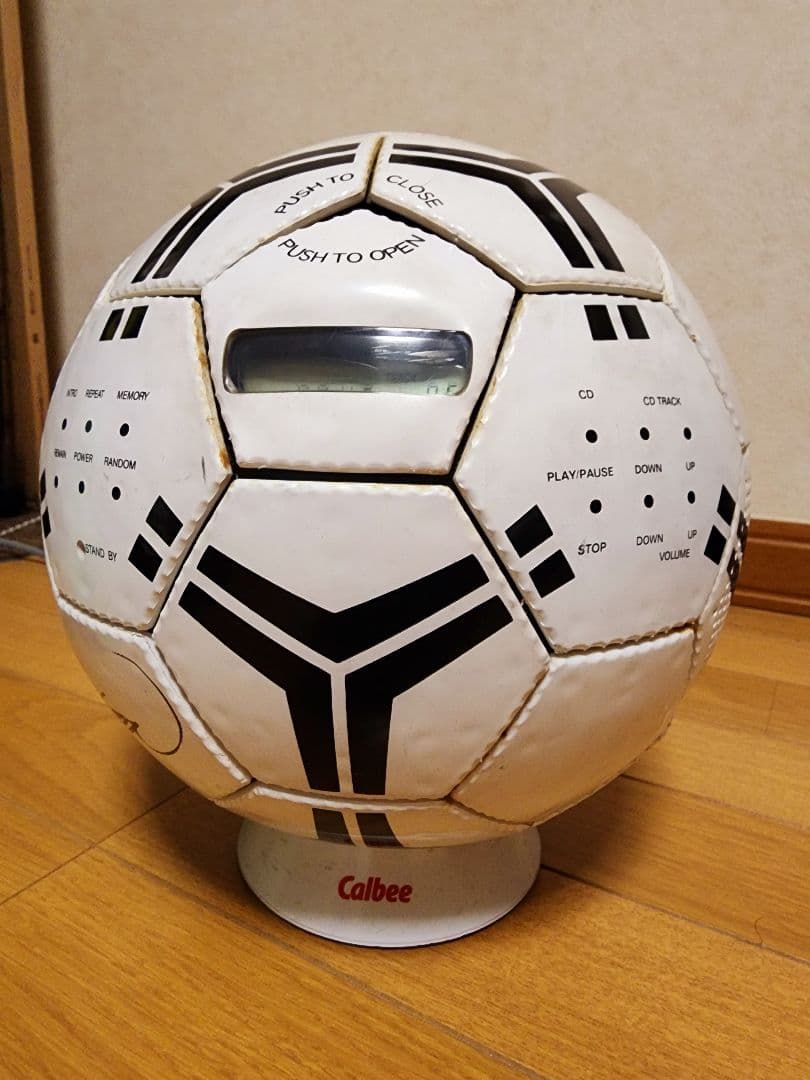 カルビー サッカーボール型CDプレイヤー CDデッキ