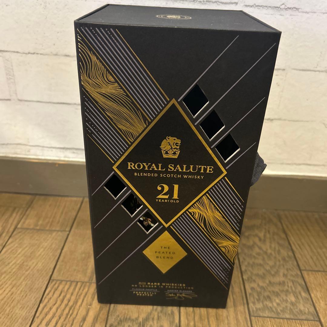 ウィスキー　ロイヤルサルート　21年