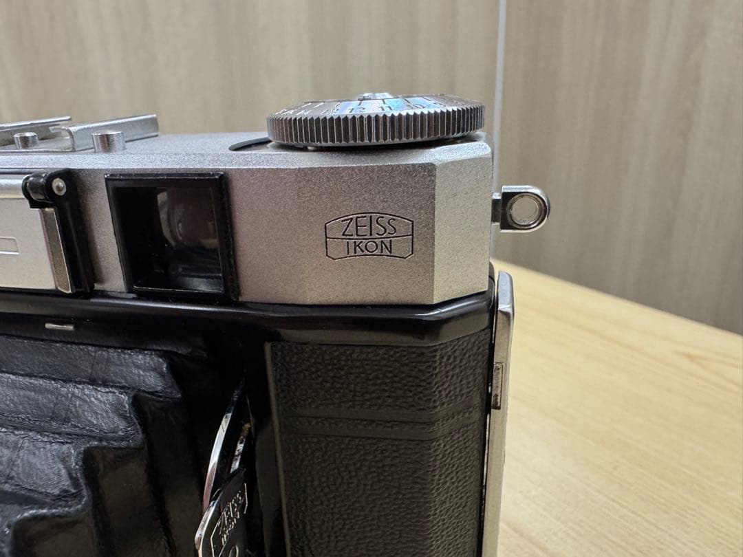 ツァイスイコン　Tessar 75mm f/3.5 中判フィルムカメラ