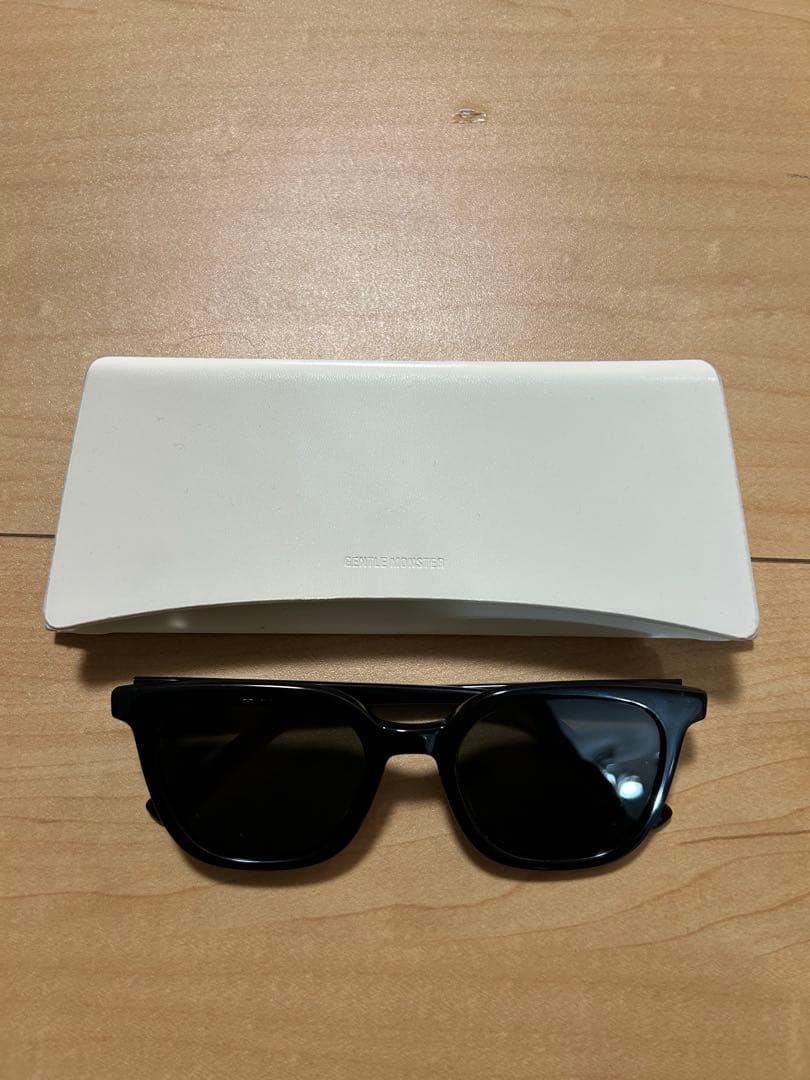 な*※様 Gentlemonster サングラス TOMY