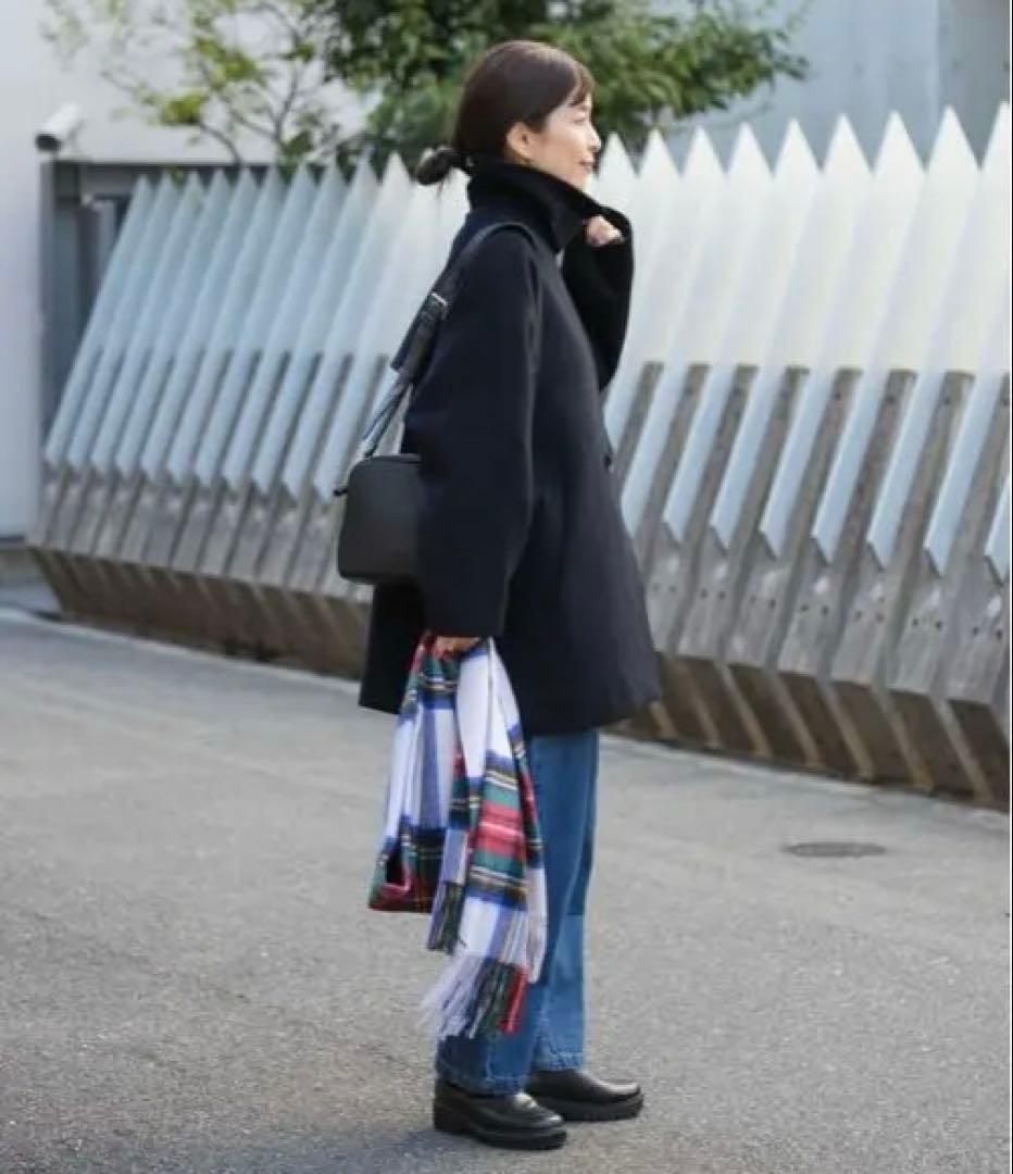 『UR TECH』ミドル丈コート