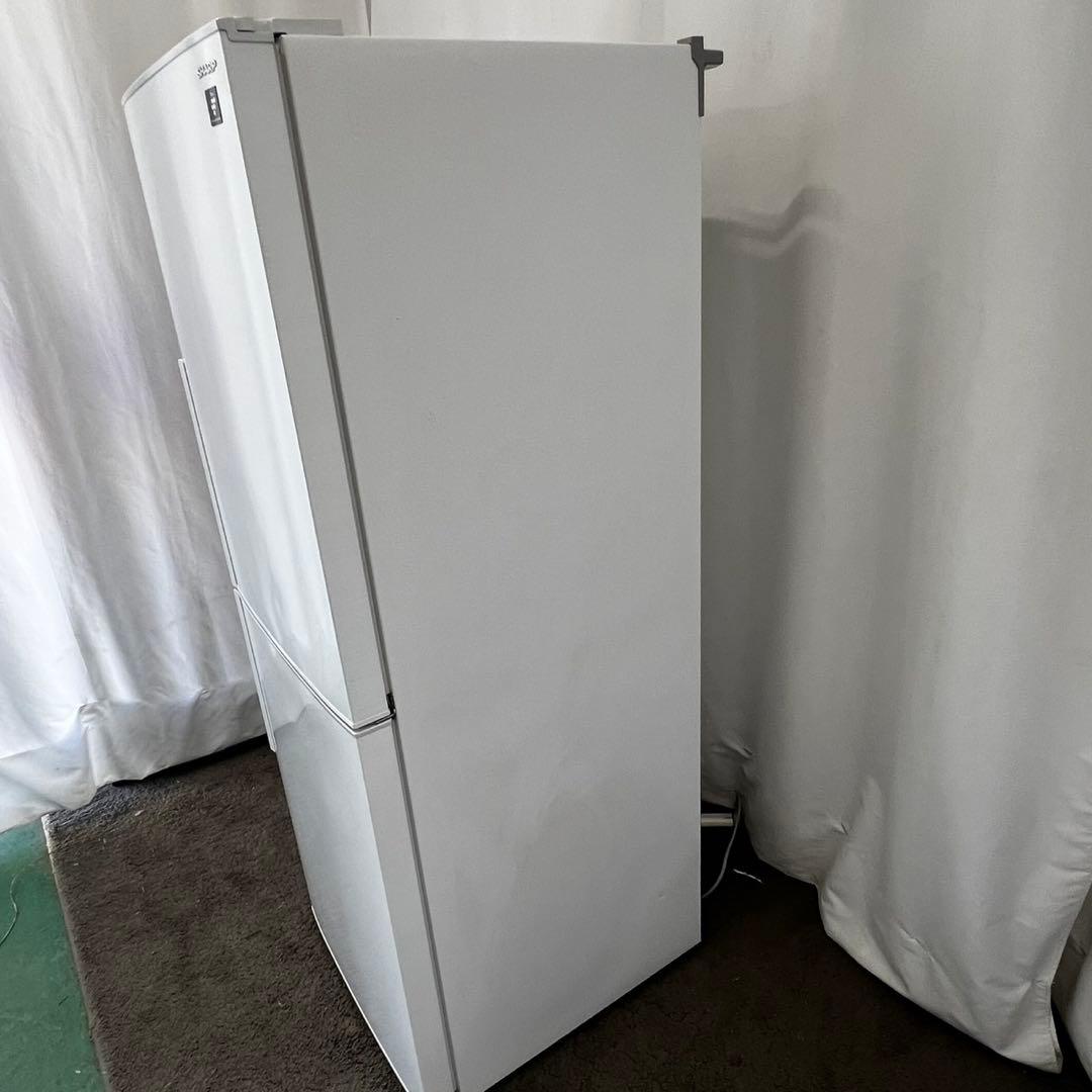 127❤️冷蔵庫　SHARP 　300ℓ級　一人暮らし　同棲　安い　中古　設置無料