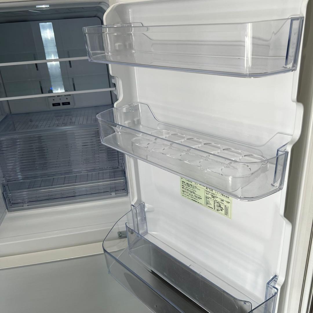 127❤️冷蔵庫　SHARP 　300ℓ級　一人暮らし　同棲　安い　中古　設置無料