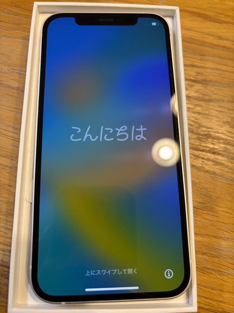 Apple iPhone 12 ホワイト 本体　64G SIMフリー