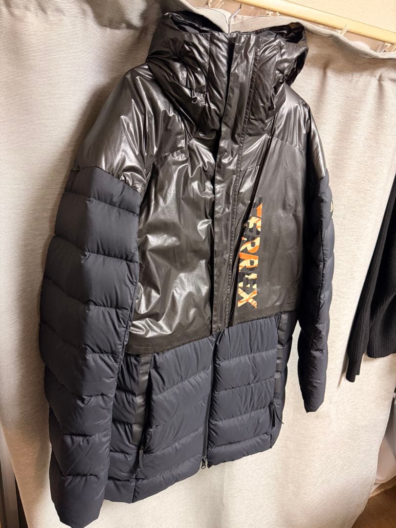 TERREX ダウンジャケット ブラック