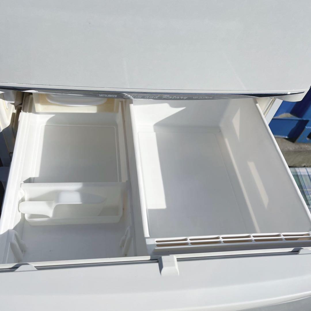 設置取付まで無料✨三菱 大容量ファミリーサイズ ホワイト冷蔵庫