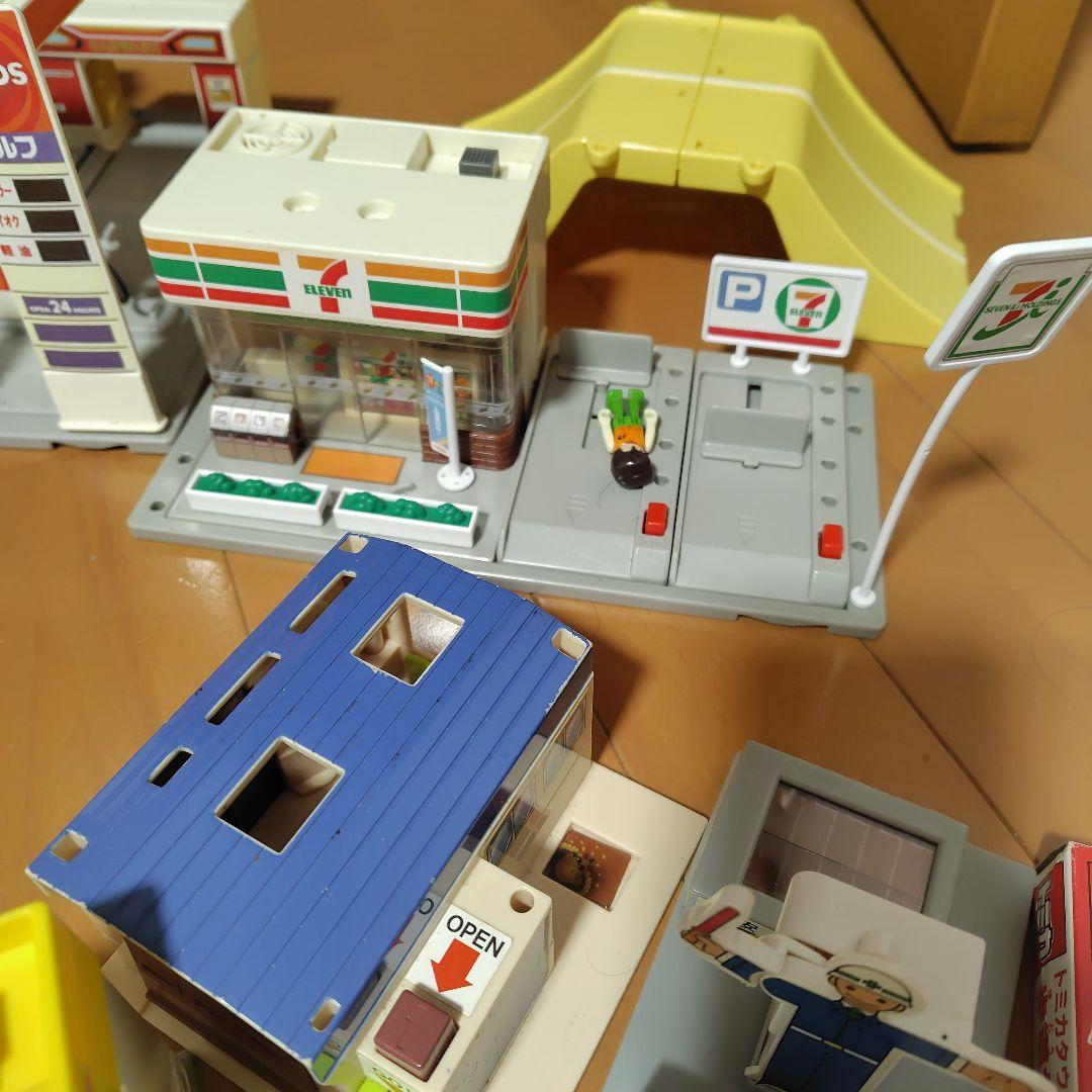 トミカタウン　パーツ大量　まとめ売り