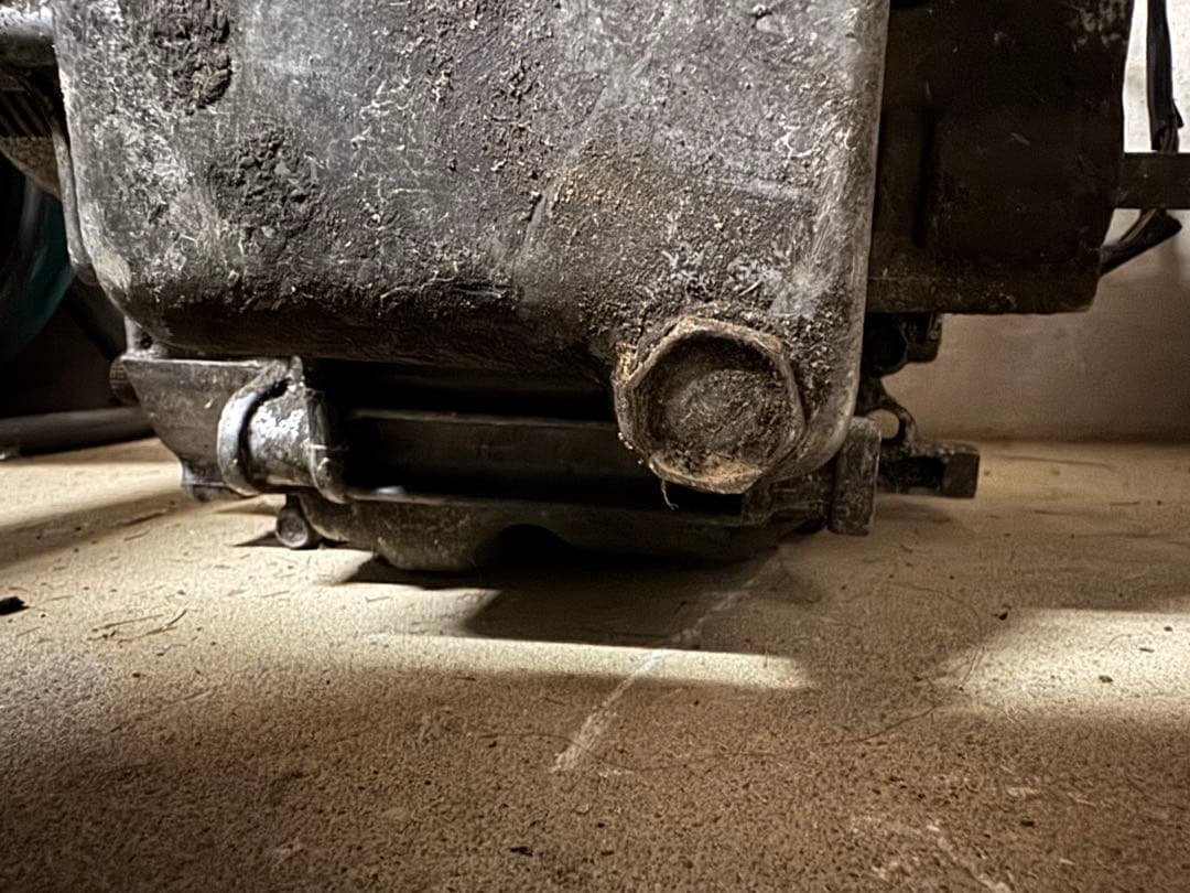 ぴ*様 SUZUKI GS400 腰下エンジン　部品取り