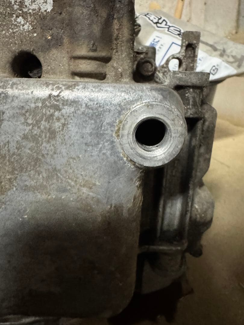 ぴ*様 SUZUKI GS400 腰下エンジン　部品取り