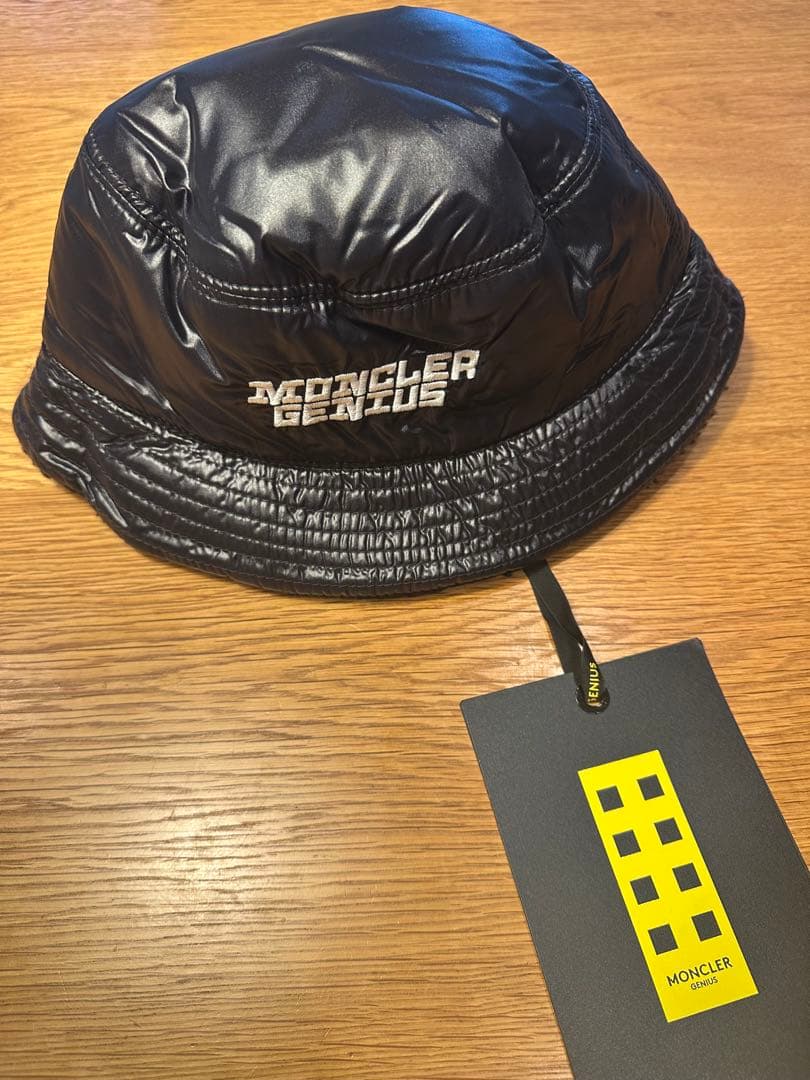 MONCLER GENIUS リバーシブルハット