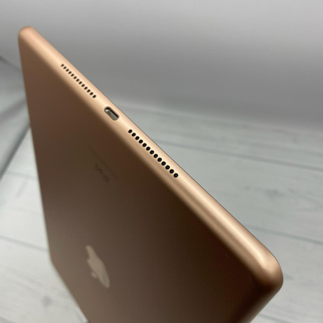 【美品】iPad 第8世代 キーボードケース＋ペンシルセット