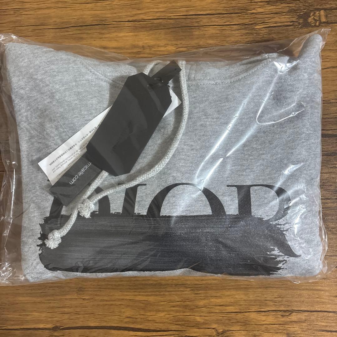 ミカーレミカーレ　グレー フード付きパーカー