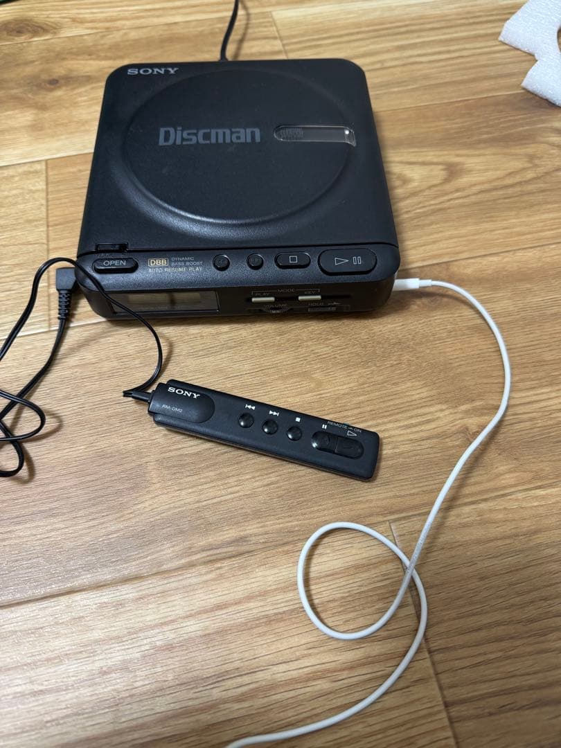 SONY D-22 ポータブルCDプレーヤー　ディスクマン