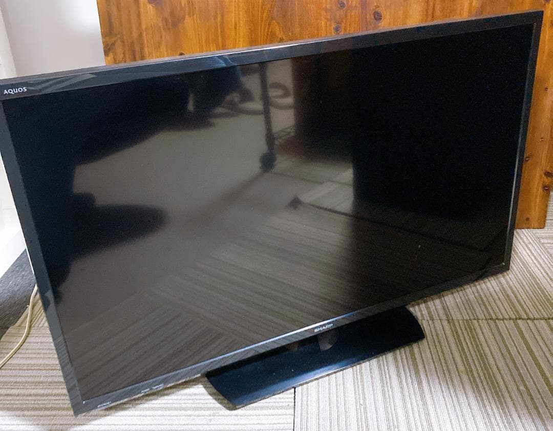 SHARP AQUOS 液晶カラーテレビ 32V 2T⁻Ⅽ32AE1 2019年