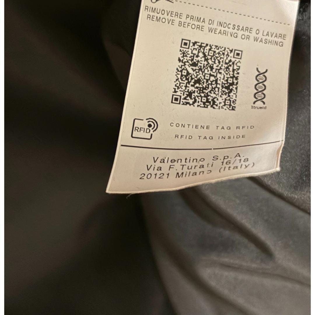 VALENTINO ダウンジャケット ビッグVロゴ フードなし 正規品