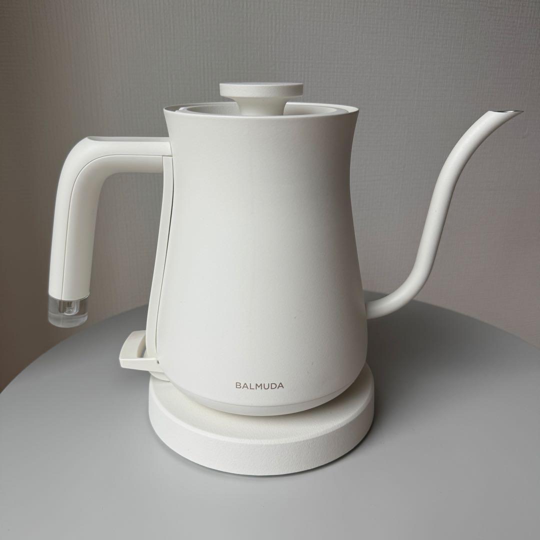 バルミューダ ケトル （2024年リニューアル版 ）白 KPT01JP-WH