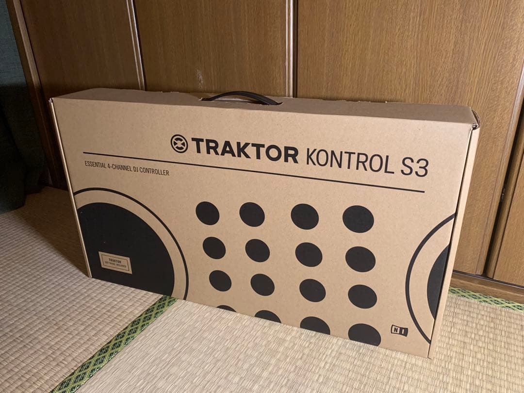 【値下げ中】TRAKTOR KONTROL S3