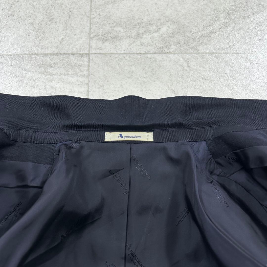 【アクアスキュータム】ダブル テーラードジャケット 紺ブレ 金ボタン 11