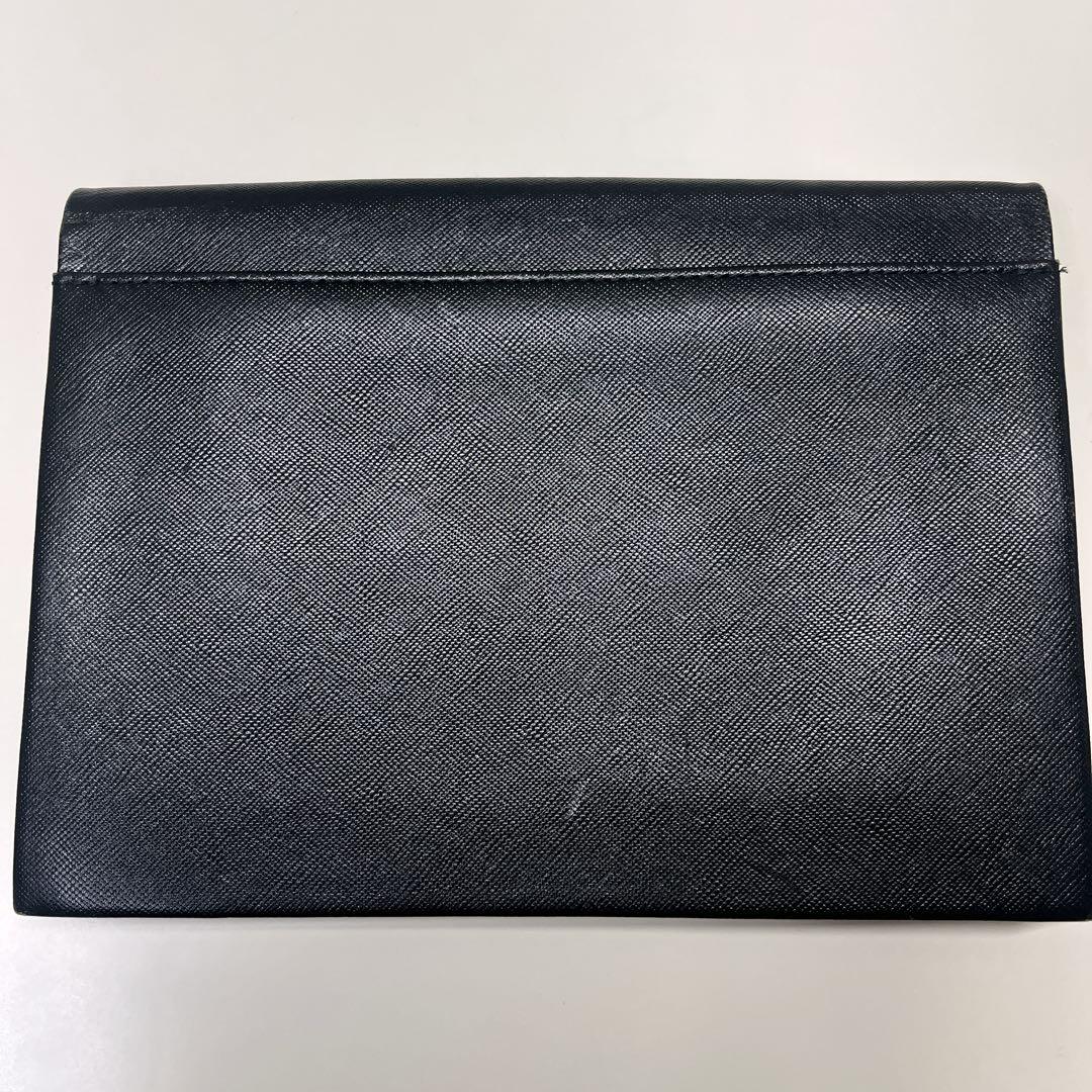 YSL イヴ・サンローラン ブラックレザー クラッチバッグ