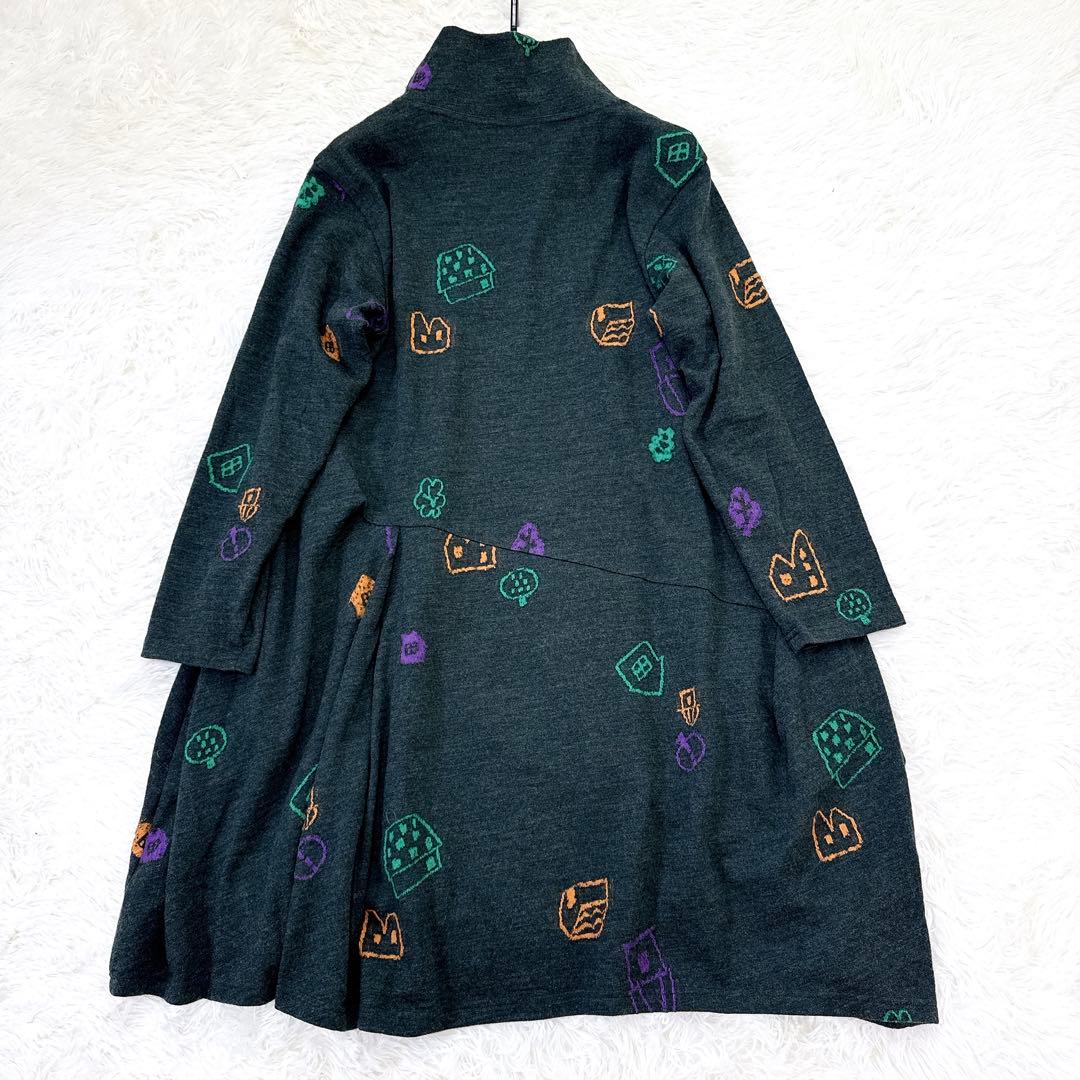 [美品✨2023] 慈雨 センソユニコ　ワンピース　変形　刺繍　ハイネック　40