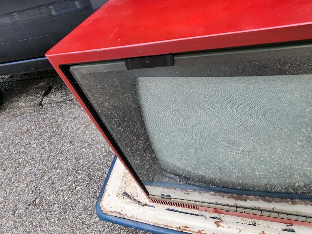 ナショナルカラーテレビ　レトロ　　ジャンク　TH14-N20画面保護ガラス付赤色