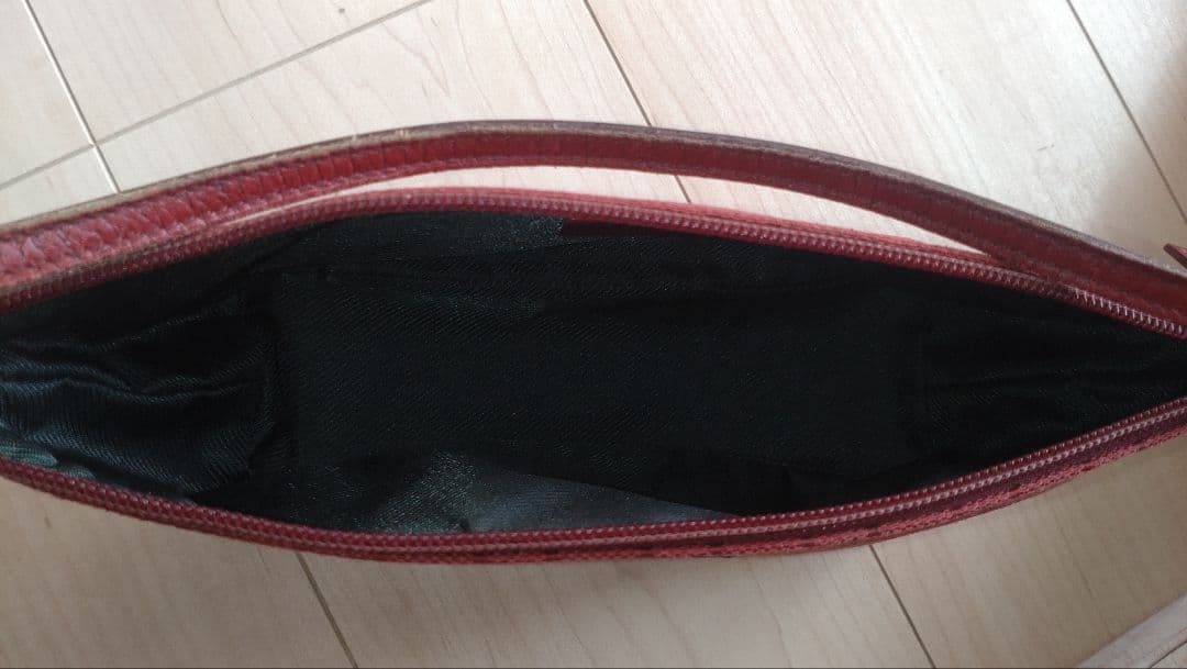 GUCCI アクセサリーポーチ レッド