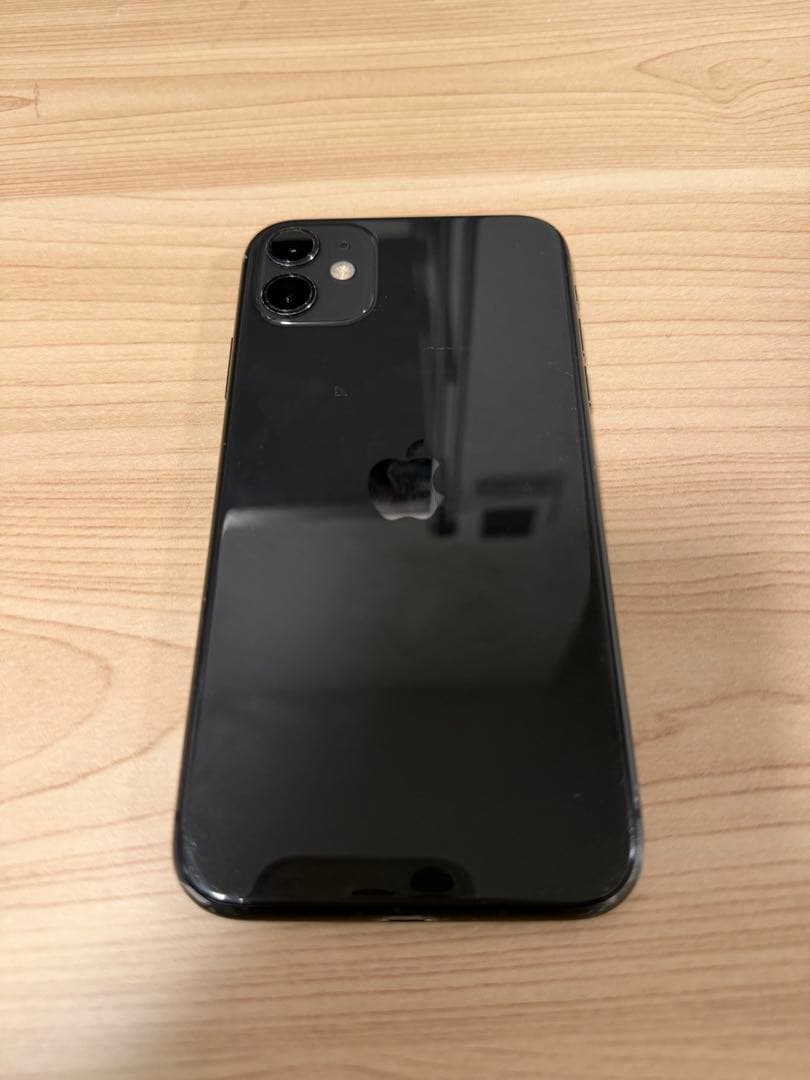 iPhone 11 64GB ブラック SIMフリー