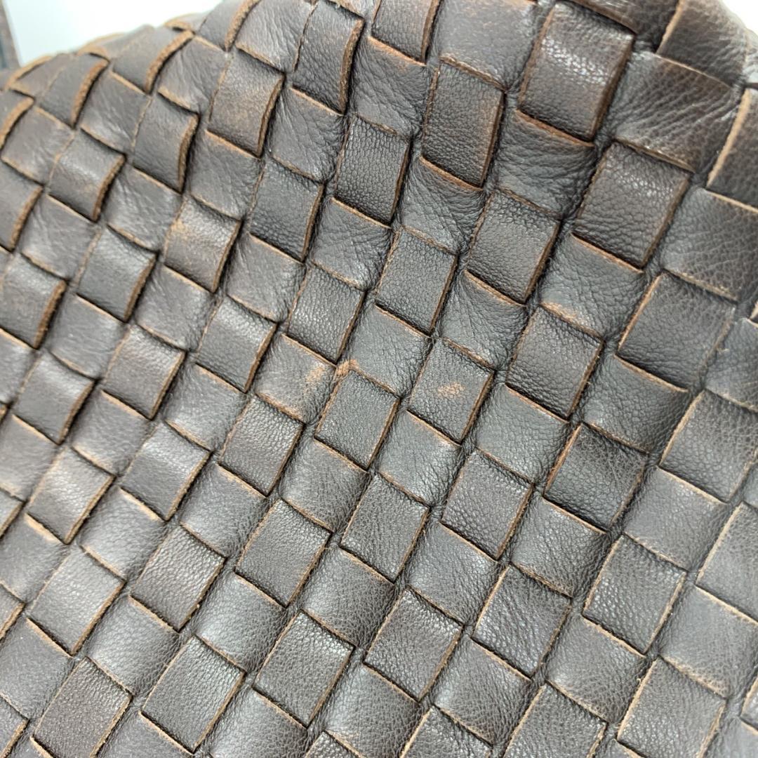 ボッテガヴェネタ イントレチャート ショルダーバッグ メッセンジャー レザー