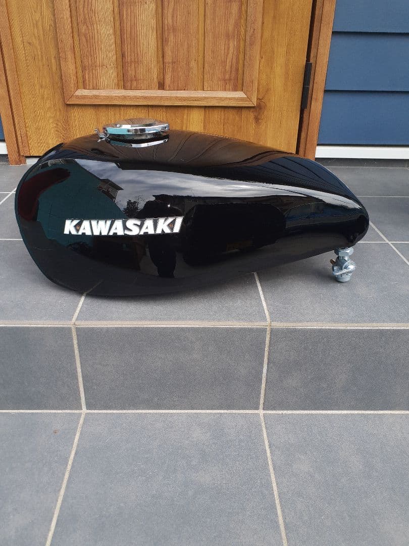 Z1 Z2 純正タンク　外装セット　旧車　カワサキ