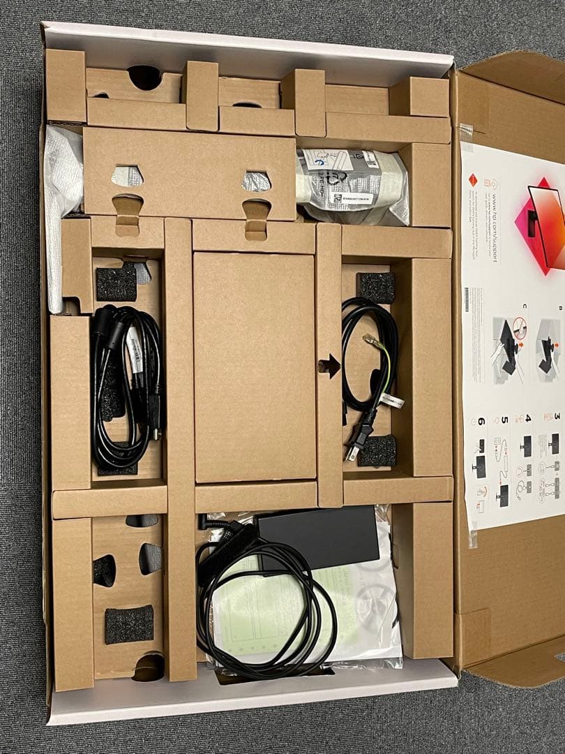 ディスプレイ・モニター本体 OMEN 27c QHD Curved 240Hz Gaming Mo