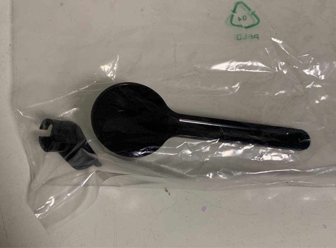 yamay0chan.1023様　デロンギ　エスプレッソメーカー EC152J