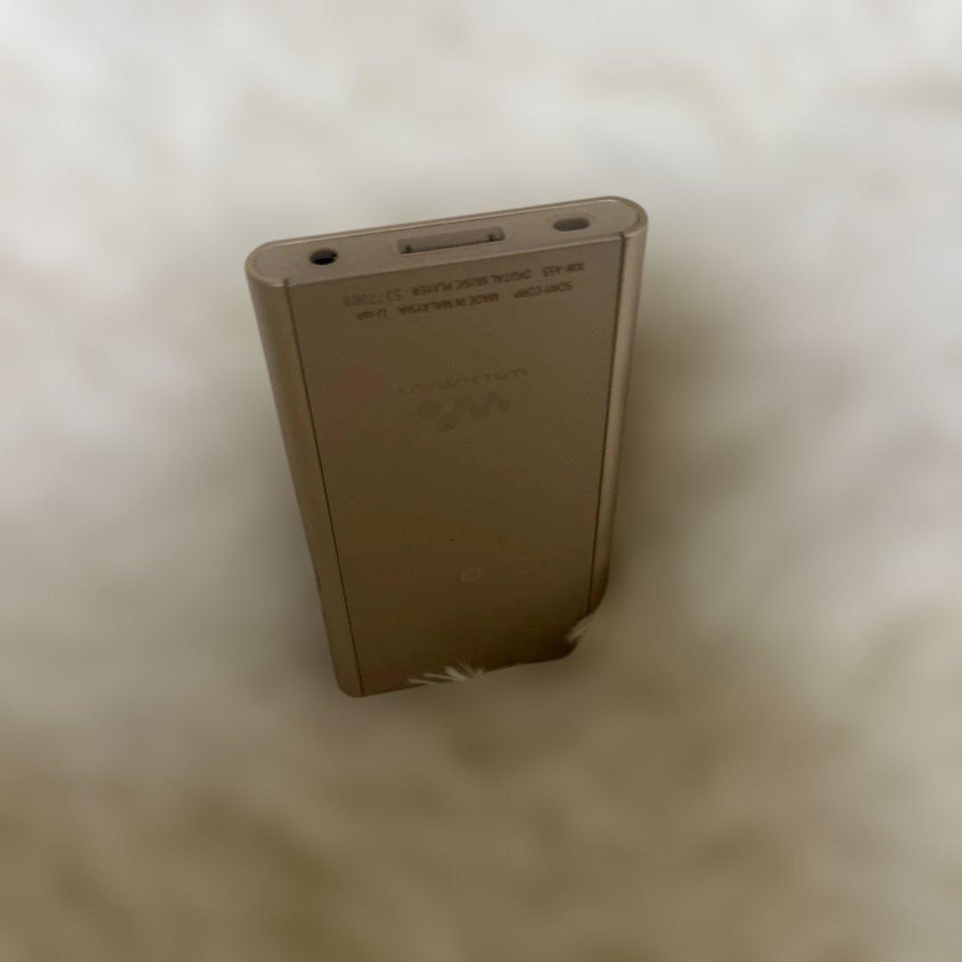 【極美品】SONY WALKMAN NW-A55 ゴールドカラー
