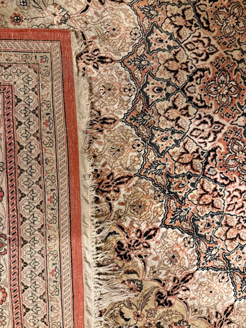 極上 イスファハン シルク ペルシャ絨毯 メダリオン 白地 245×155cm