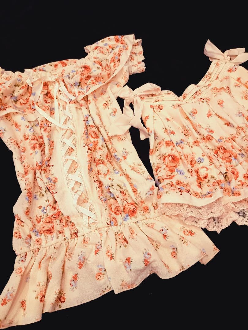 リズリサ　セットアップ　花柄　 オフショル　スカパン　チュニック　上下セット