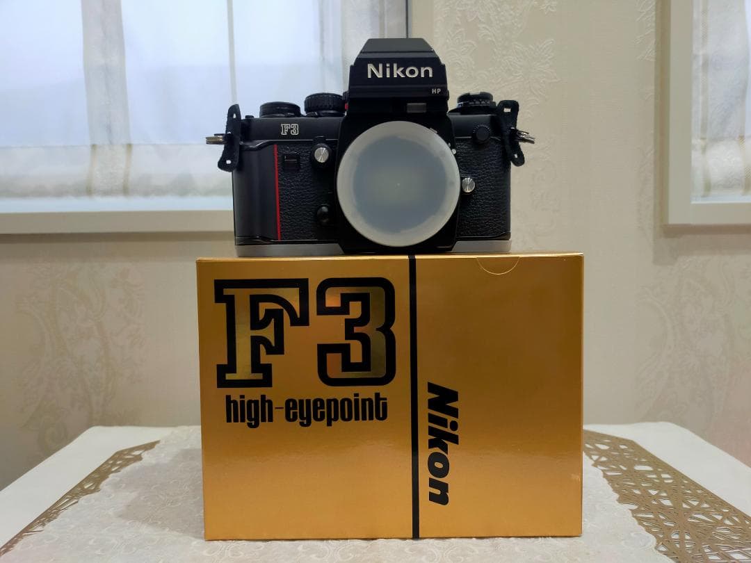 【中古 極美品】Nikon F3 HP　シリアル1999番台