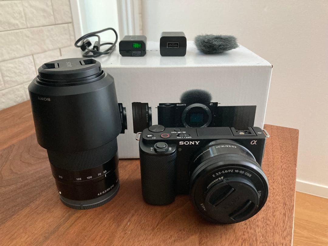 ソニー Sony VLOGCAM ZV-E10 デジタルカメラ レンズ2本元箱付