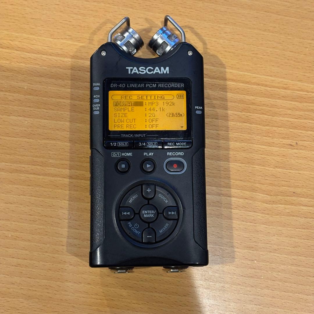 TASCAM DR-40 リニアPCMレコーダー