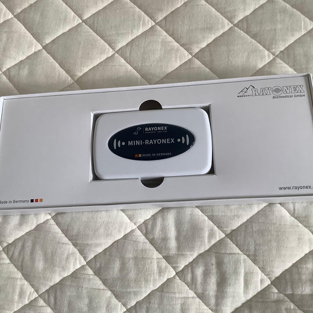 ミニレオネックス