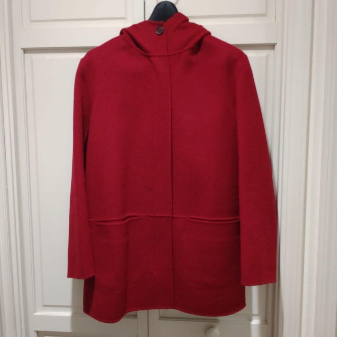 レキップ、ヨシエイナバの 大人レッドのハーフコート