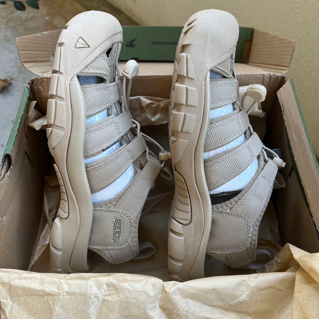 KEEN Women’s Newport H2 sandals 24CM